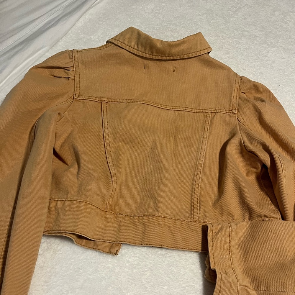 Jacket - Picture 4 of 4